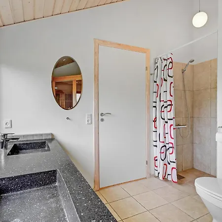 Three-bedroom With A Fireplace In * Ejstrupholm