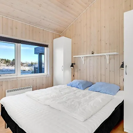 Three-bedroom With A Fireplace In *