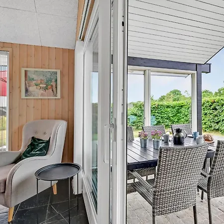 Three-bedroom With A Fireplace In * Ejstrupholm
